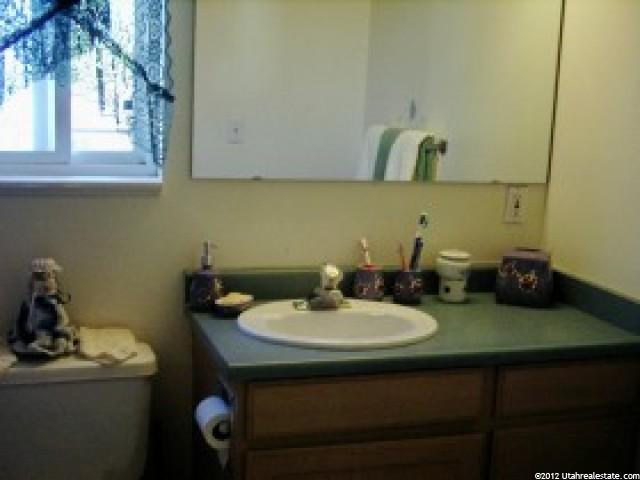141 W 600 S, Tremonton, UT 84337 — photo 6