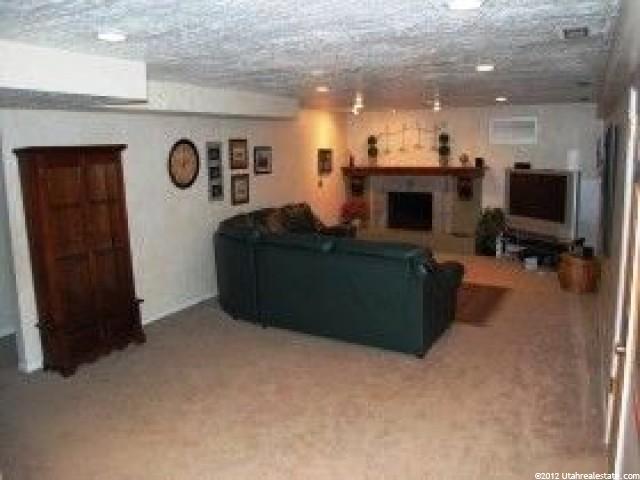 2574 E Valley View Ave, Holladay, UT 84117 — photo 10