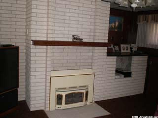 2409 E Bonneville Terrace Dr, Ogden, UT 84403 — photo 9