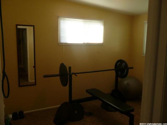 340 Hawthorne St, Layton, UT 84041 — photo 8