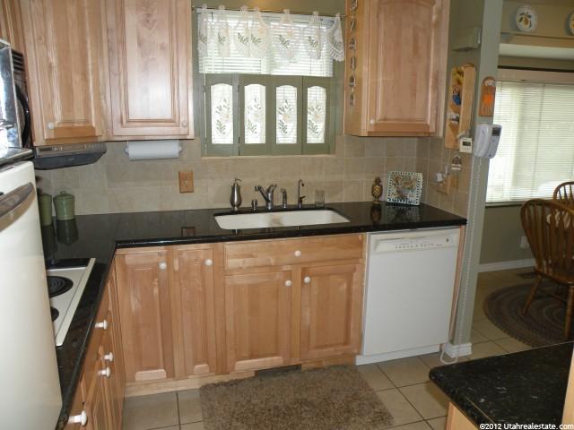 7909 S 180 E, Sandy, UT 84070 — photo 2