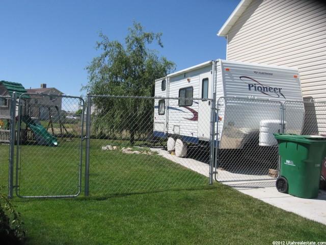 5327 S 4250 W, Roy, UT 84067 — photo 9
