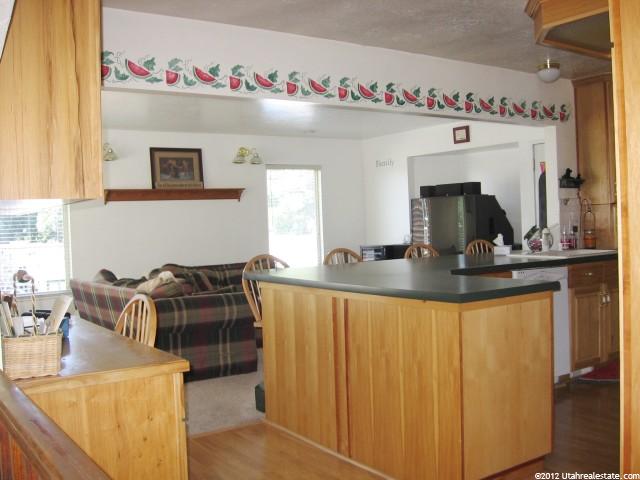 21 E 1100 N, Centerville, UT 84014 — photo 4
