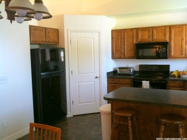 307 W 200 N, Clearfield, UT 84015 — photo 5