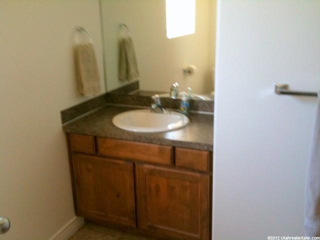 307 W 200 N, Clearfield, UT 84015 — photo 8