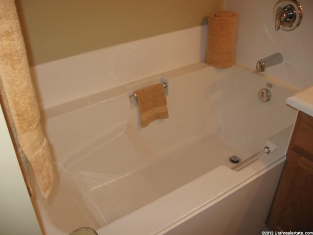 7190 S 420 E, Midvale, UT 84047 — photo 6