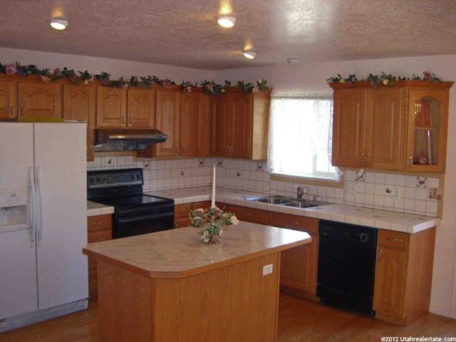 87 S 1250 E, Logan, UT 84321 — photo 4