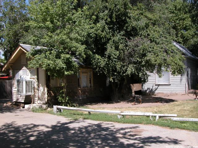 944 S Kiesel Ave E, Ogden, UT 84404 — photo 2