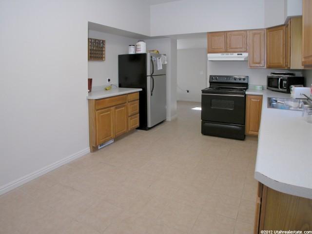 3524 Ogden Ave, Ogden, UT 84403 — photo 4