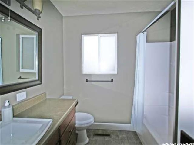 393 S 600 W, Logan, UT 84321 — photo 2