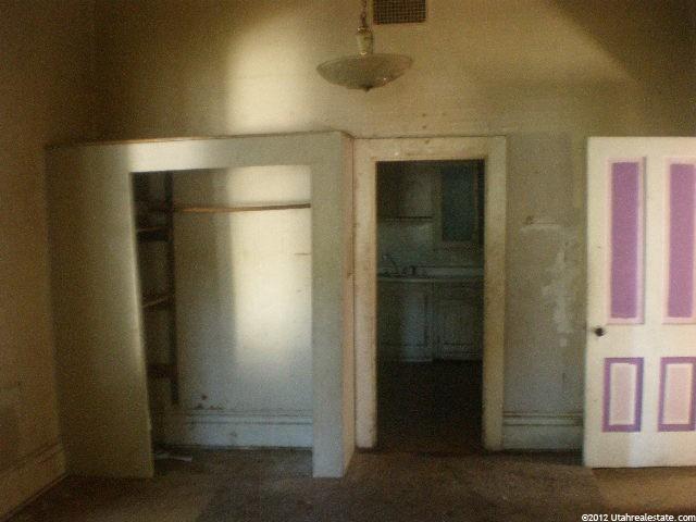 463 Canyon Rd, Ogden, UT 84404 — photo 2