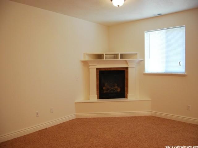 694 N 130 E, Smithfield, UT 84335 — photo 4