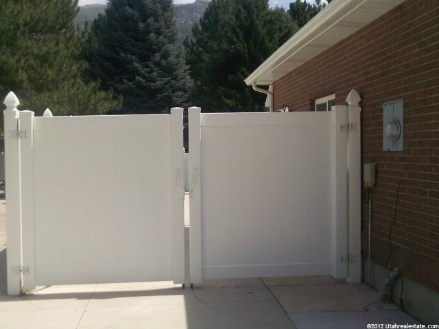 1472 N Evergreen Ln E, Layton, UT 84040 — photo 9
