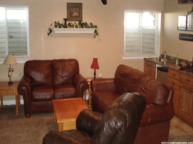 638 W 150 N, Hyrum, UT 84319 — photo 5
