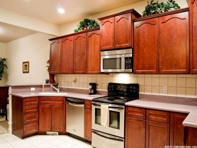 4676 S Garden Spring Ln E, Holladay, UT 84117 — photo 2