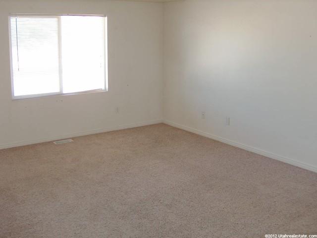 2072 N 550 W, Clinton, UT 84015 — photo 7