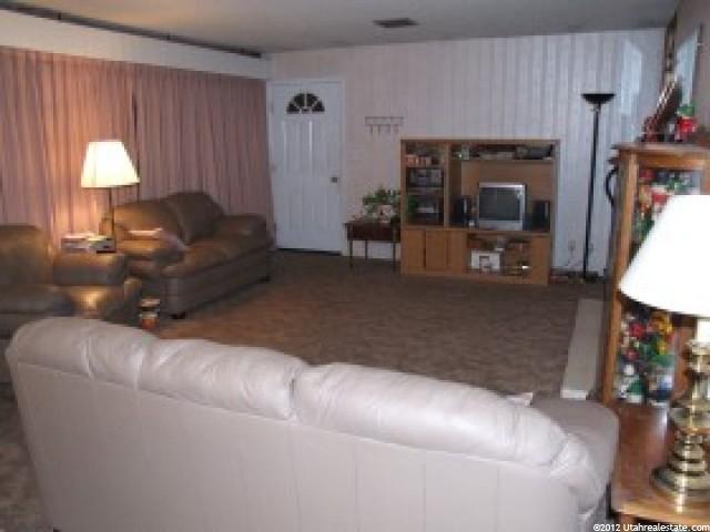 393 W 400 N, Bountiful, UT 84010 — photo 2