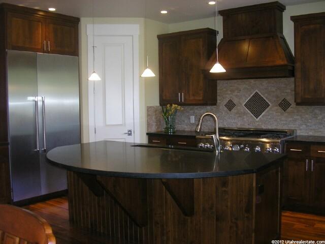 4607 Saddleback Ln, Mountain Green, UT 84050 — photo 4