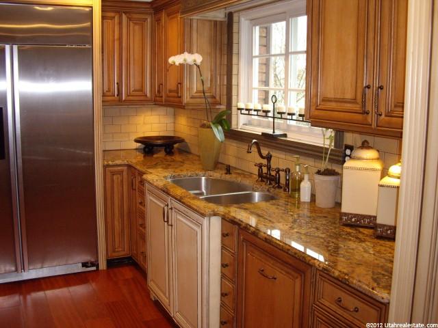 8053 Old Coventry Cir, Sandy, UT 84093 — photo 3