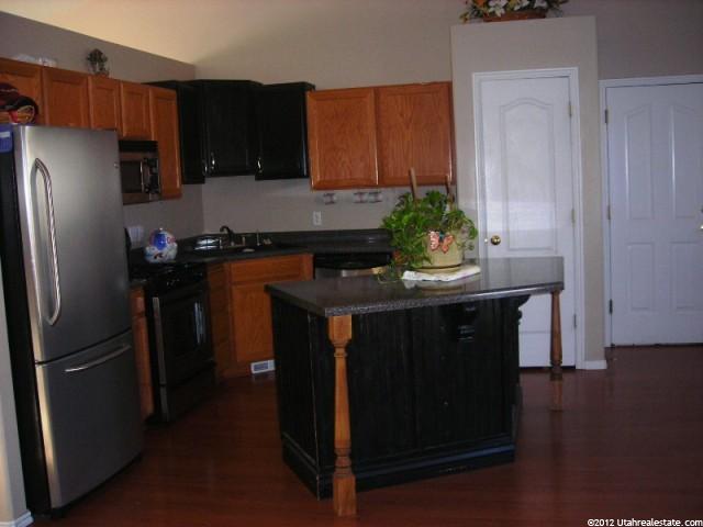 457 E 1420 N, Tooele, UT 84074 — photo 2