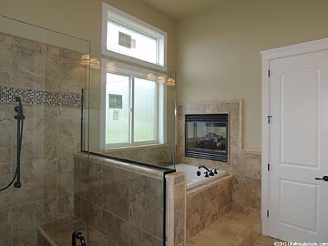 436 N Stein Way, Layton, UT 84040 — photo 10