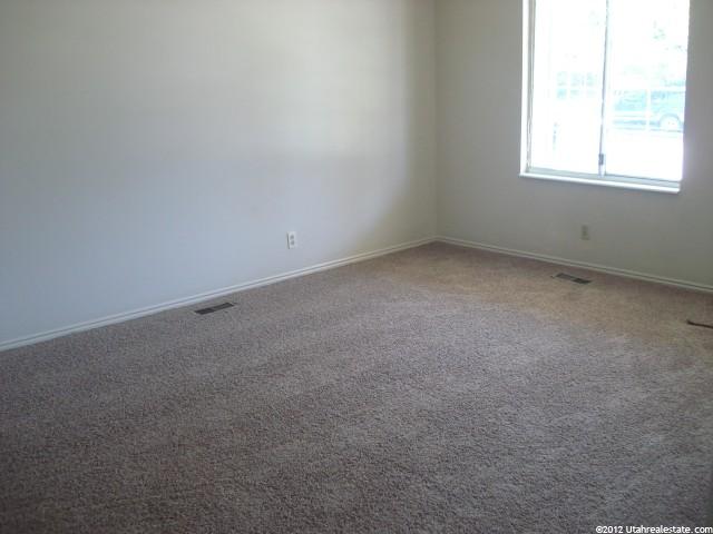 223 E 1900 S, Clearfield, UT 84015 — photo 10