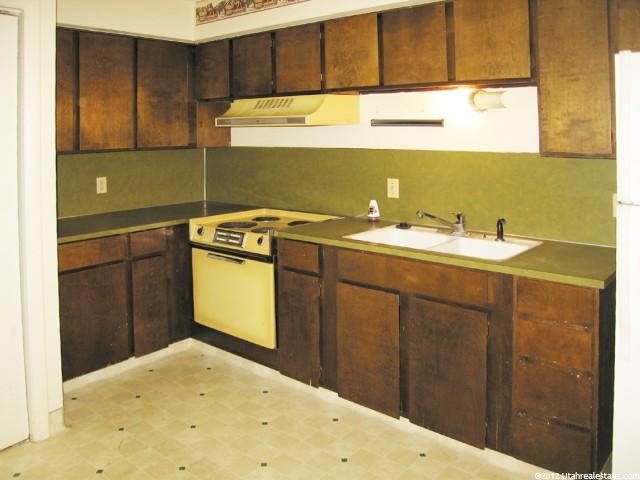 5830 Main Point Blvd, South Ogden, UT 84405 — photo 2