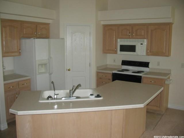 805 S River Rd #12, St. George, UT 84790 — photo 2