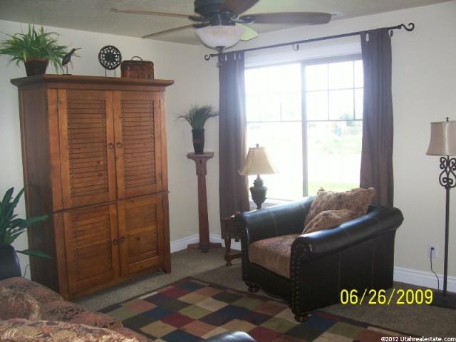 561 E 600 N, Vernal, UT 84078 — photo 3