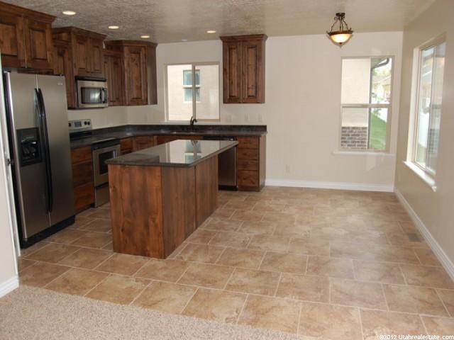 52 Whitaker Cir, Kaysville, UT 84037 — photo 6