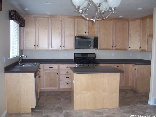 8948 Jefferson Ct, Eagle Mountain, UT 84005 — photo 2