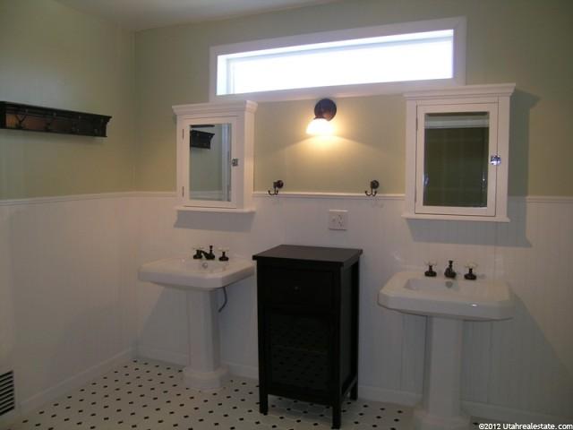 100 S 90 E, Loa, UT 84747 — photo 6