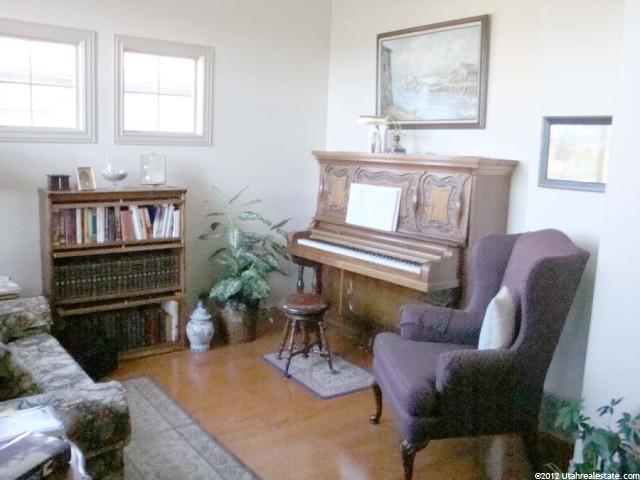 1941 Trailside Dr, Syracuse, UT 84075 — photo 3