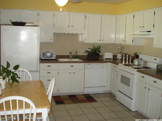 5902 S Sultan Cir, Murray, UT 84107 — photo 5