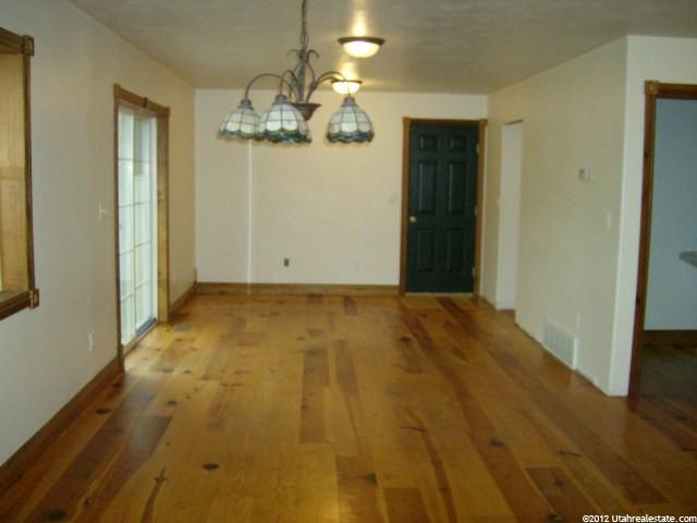 320 E Park Meadow Cir, Hyde Park, UT 84318 — photo 3