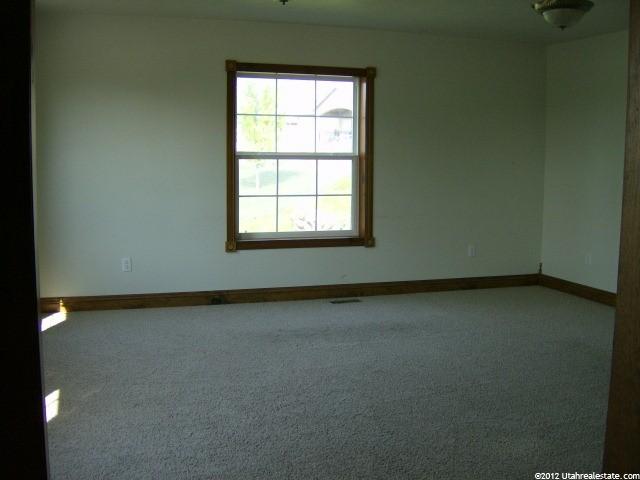 320 E Park Meadow Cir, Hyde Park, UT 84318 — photo 6
