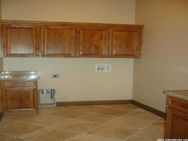 694 Ranier Dr, St. George, UT 84770 — photo 2