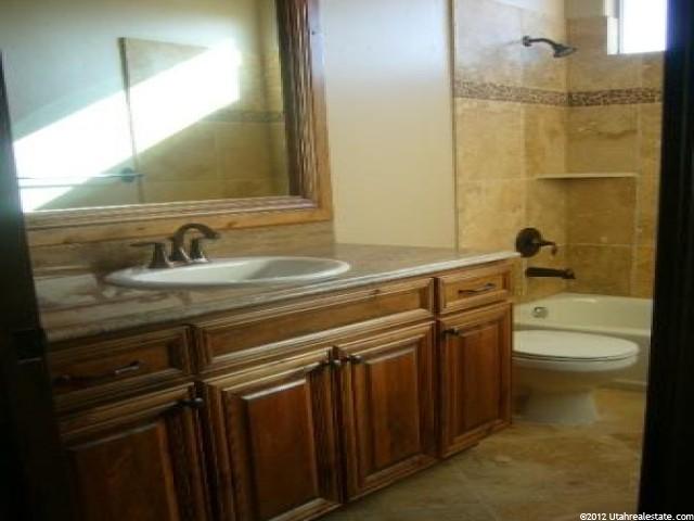 694 Ranier Dr, St. George, UT 84770 — photo 10