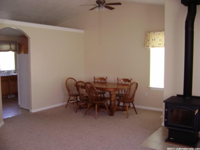 5277 Midland Dr, Roy, UT 84067 — photo 3