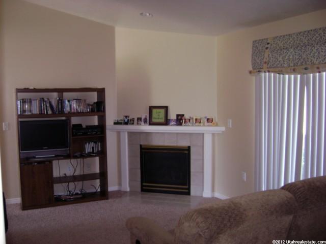 5277 Midland Dr, Roy, UT 84067 — photo 4