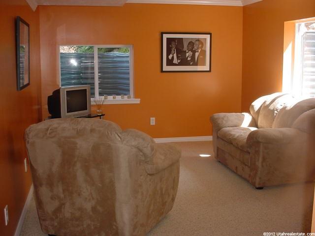 832 Avalon Hills Dr, Ogden, UT 84404 — photo 4