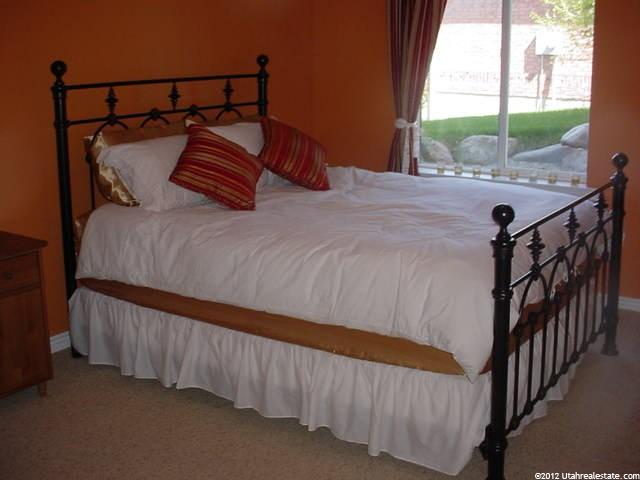 832 Avalon Hills Dr, Ogden, UT 84404 — photo 9
