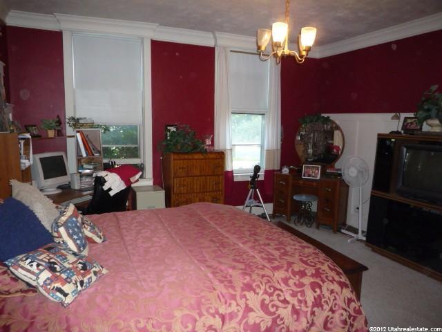 39 E 400 S, Logan, UT 84321 — photo 5