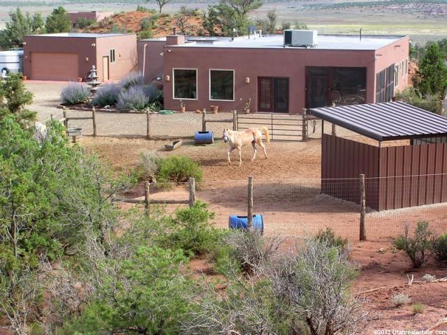4069 N Redcliffs W, Kanab, UT 84741 — photo 2