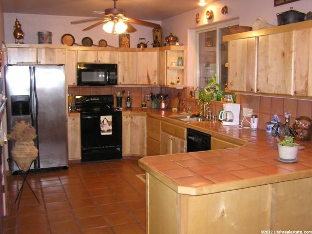 4069 N Redcliffs W, Kanab, UT 84741 — photo 6