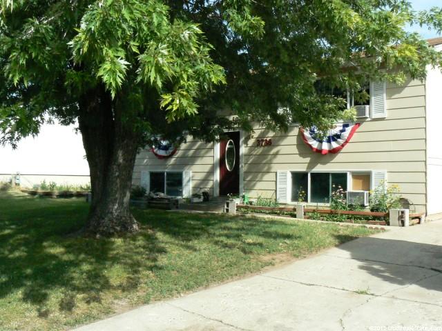 3736 S 2100 W, Roy, UT 84067 — photo 11