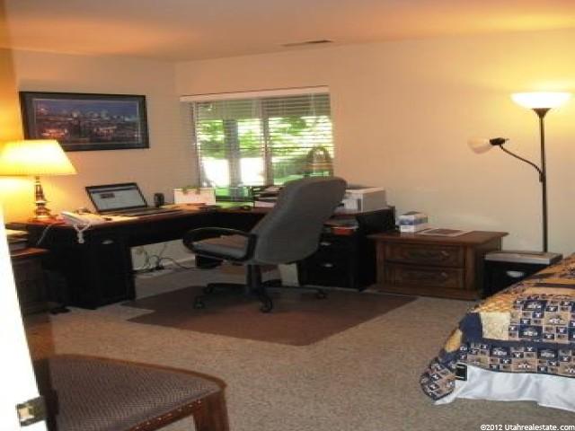 272 E Peach Ln, Bountiful, UT 84010 — photo 9