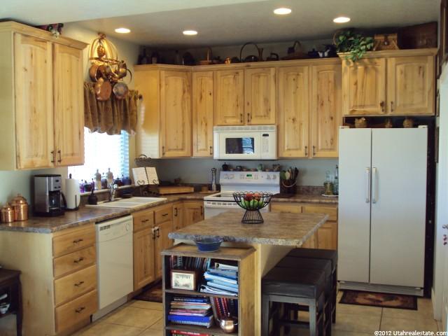 863 Jupiter Hills Cir, Syracuse, UT 84075 — photo 2