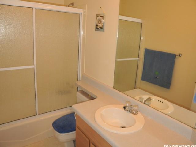 550 Apple Tree Dr, Sandy, UT 84070 — photo 4