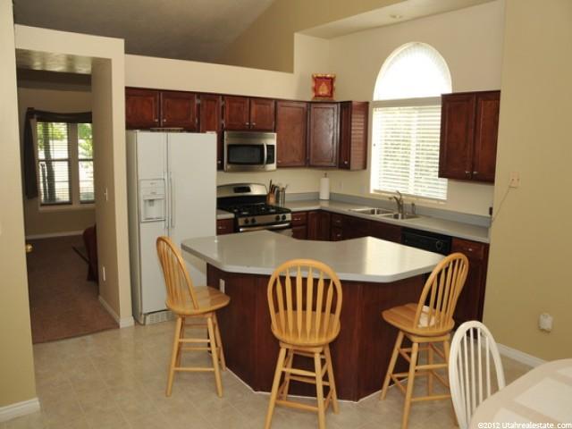 550 Apple Tree Dr, Sandy, UT 84070 — photo 8